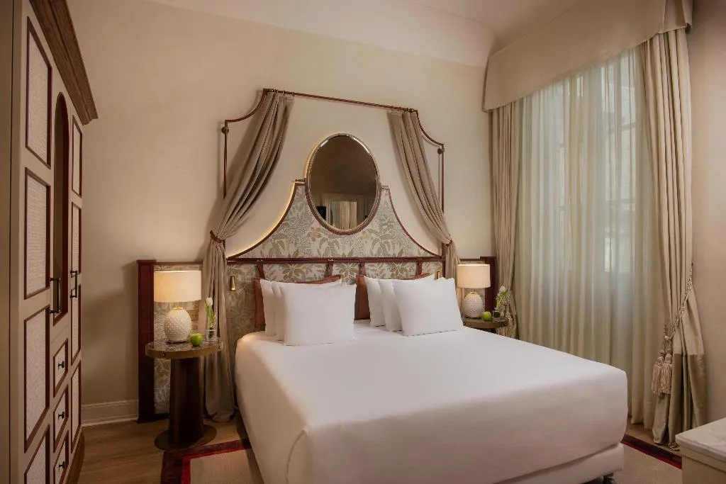 TRIPLE STANDARD Room, Porta Rossa Hotel Firenze Colbert Collection, Florence