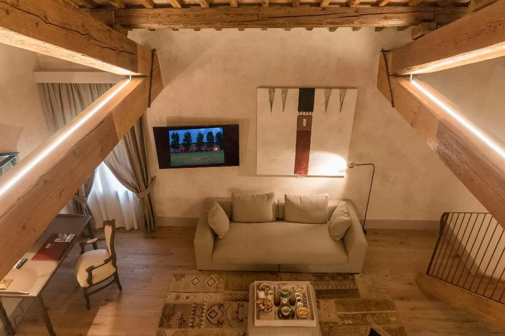 JUNIOR SUITE CLASSIC Room, La Barchessa di Villa Pisani, Venice