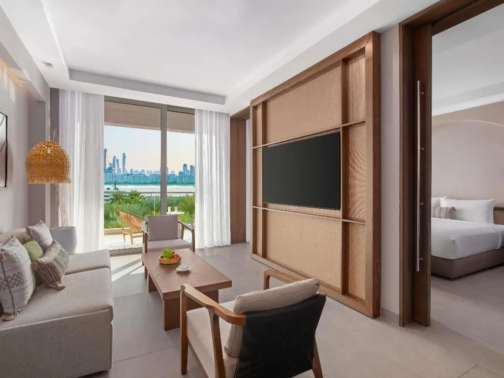 JUNIOR SUITE SEA VIEW Room, Rixos The Palm Hotel & Suites, Dubai