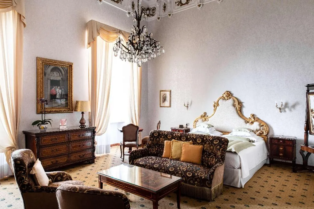 Room, Grand Hotel Villa Serbelloni, Milan