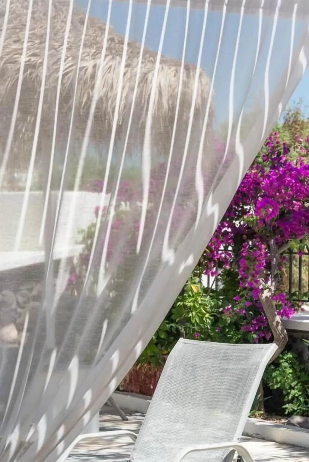 Double or Twin QUEEN SIZE BED Room, Hermes, Santorini