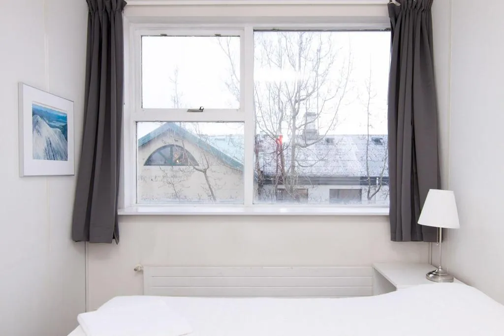 Double or Twin WITH SHARED BATHROOM Room, Hotel 101 Guesthouse, Reykjavik