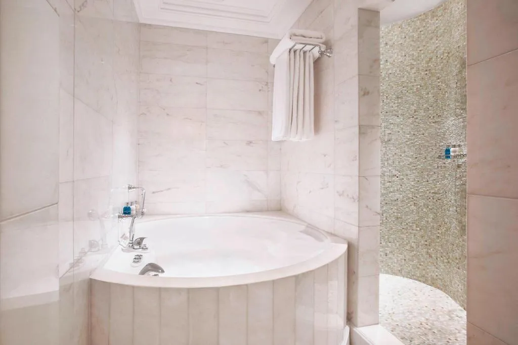 Room, King George A Luxury Collection Hotel, Athens