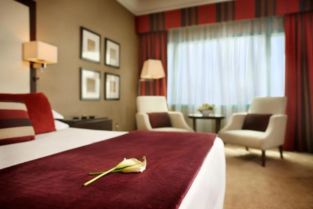Double or Twin DELUXE Room, Movenpick Grand Al Bustan Hotel, Dubai
