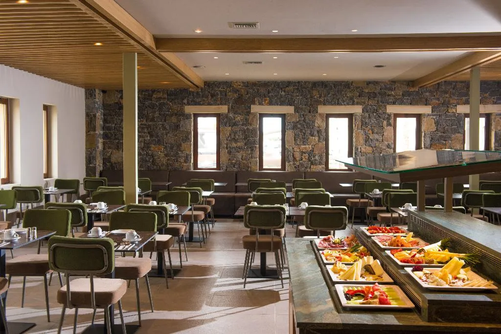 Restaurant, Petousis Hotel & Suites, Crete