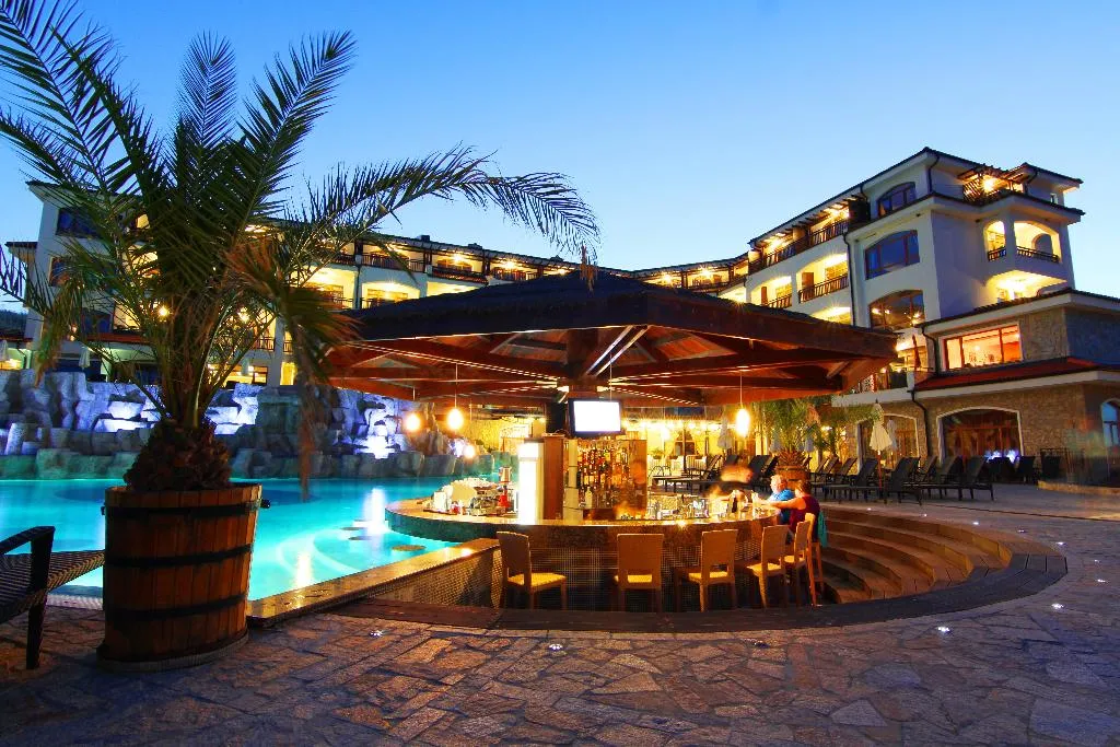 Bar, The Vineyards Spa Resort, Bourgas