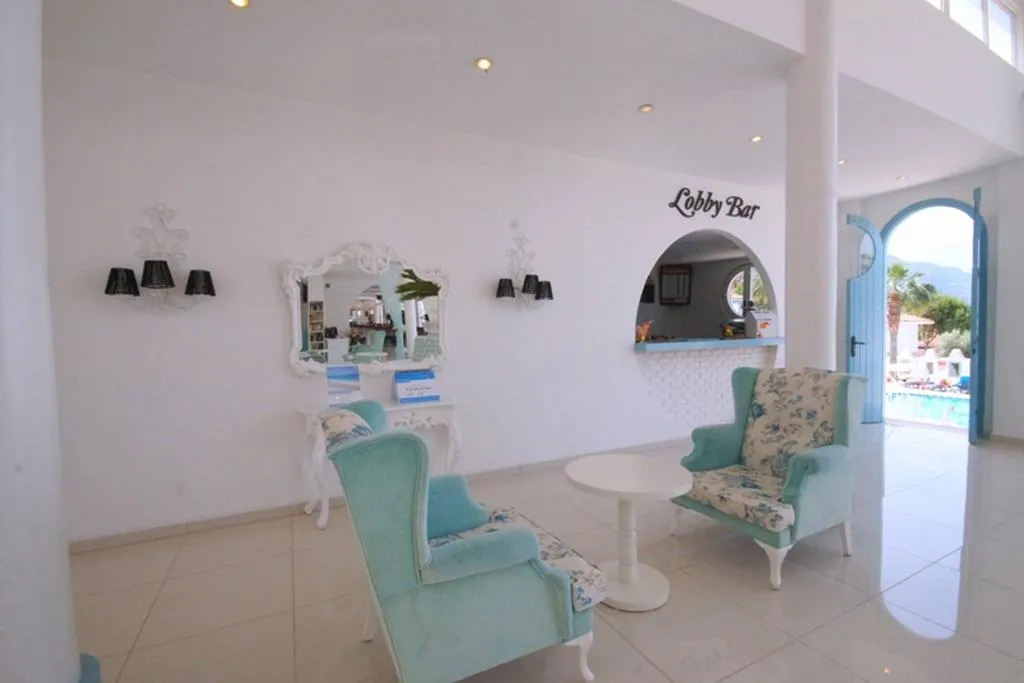 Lobby, Karbel, Dalaman