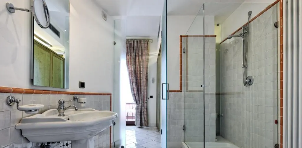 DOUBLE CLASSIC WITH TERRACE Room, Hotel Villa Poseidon, Naples