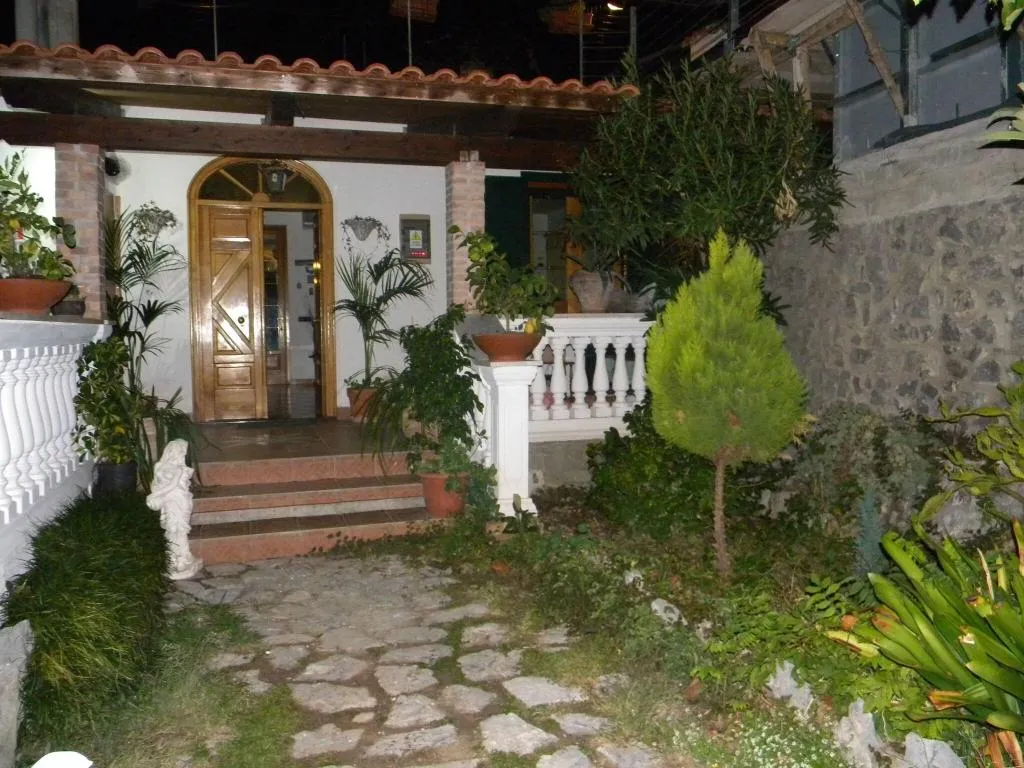 Terrace, Holiday House le Palme, Naples