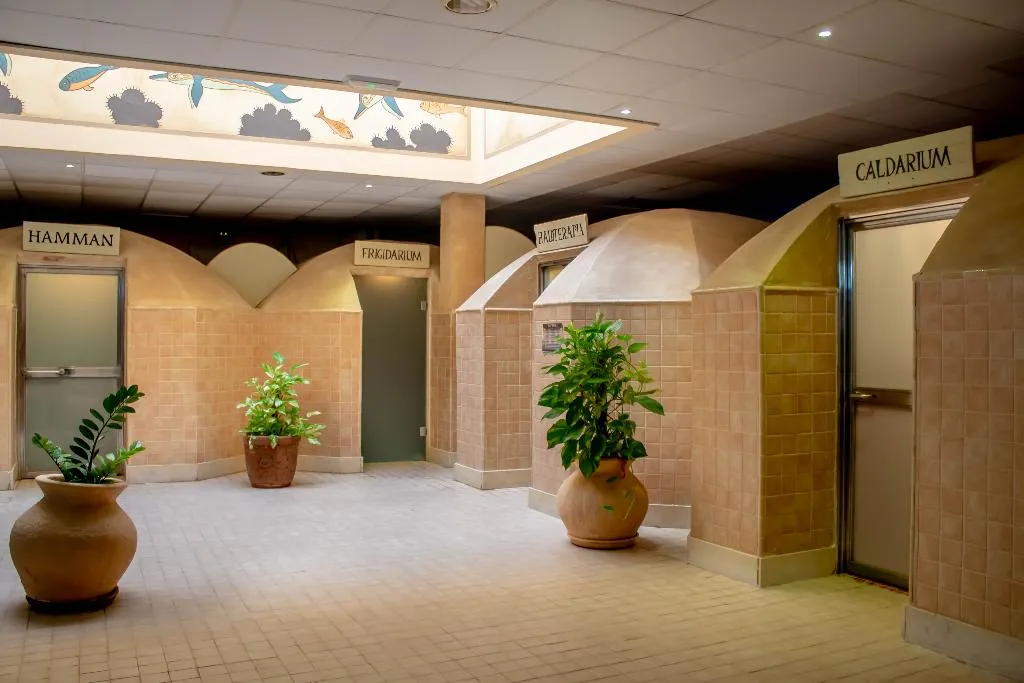 Sports and Entertainment, Peniscola Plaza Suites, Valencia