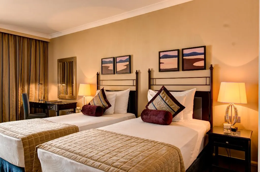 TWIN EXECUTIVE SEA VIEW Room, Corinthia Hotel St Georges Bay, Malta