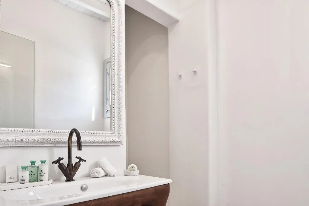 VILLA THREE BEDROOMS WITH PRIVATE POOL Room, Katikies Elia House Mykonos, Mykonos