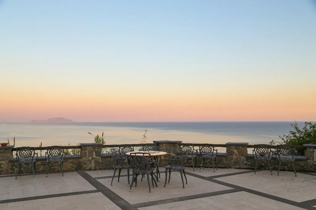 Terrace, Loreley, Naples