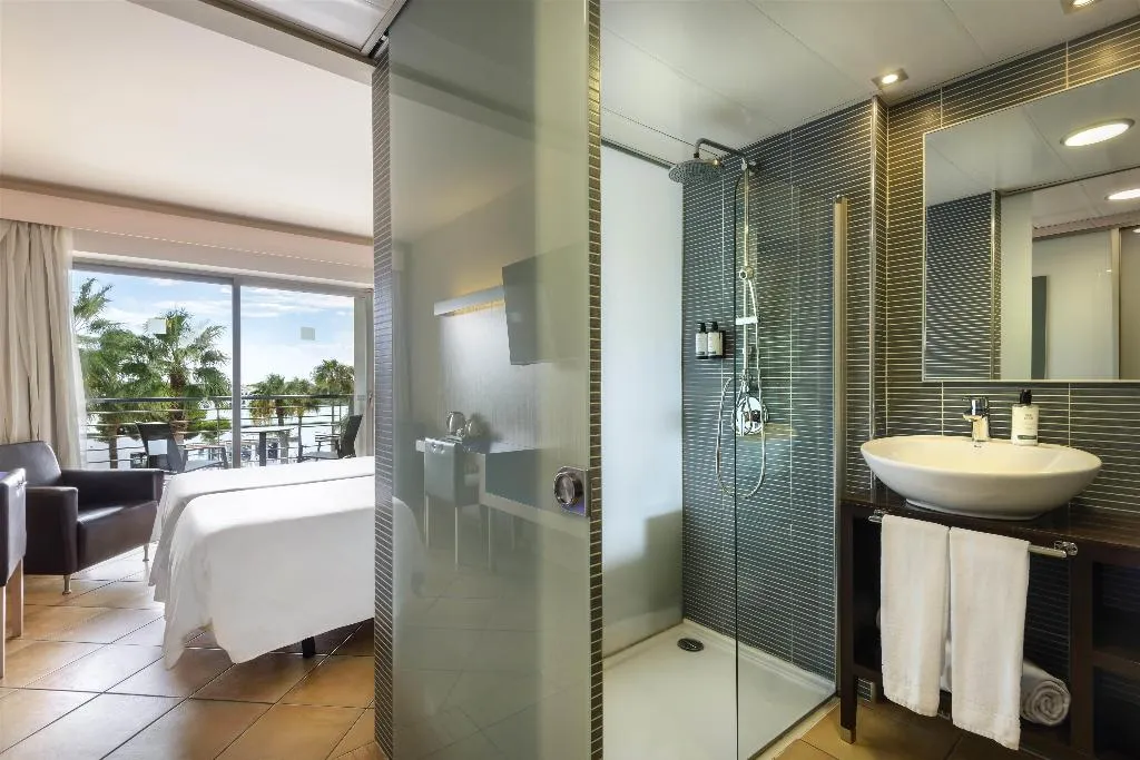 DOUBLE STANDARD Room, Seth Punta Prima, Menorca