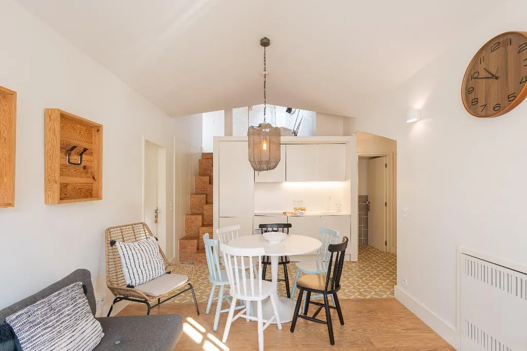 APARTMENT ONE BEDROOM Room, Almaria - Edificio Officina Real, Lisbon