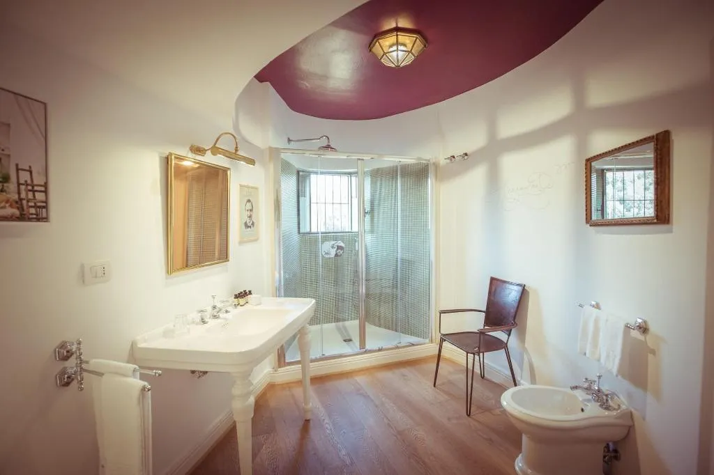Room, Adastra Suites, Florence
