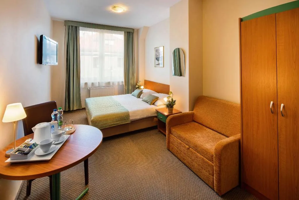 Room, Galicya, Krakow