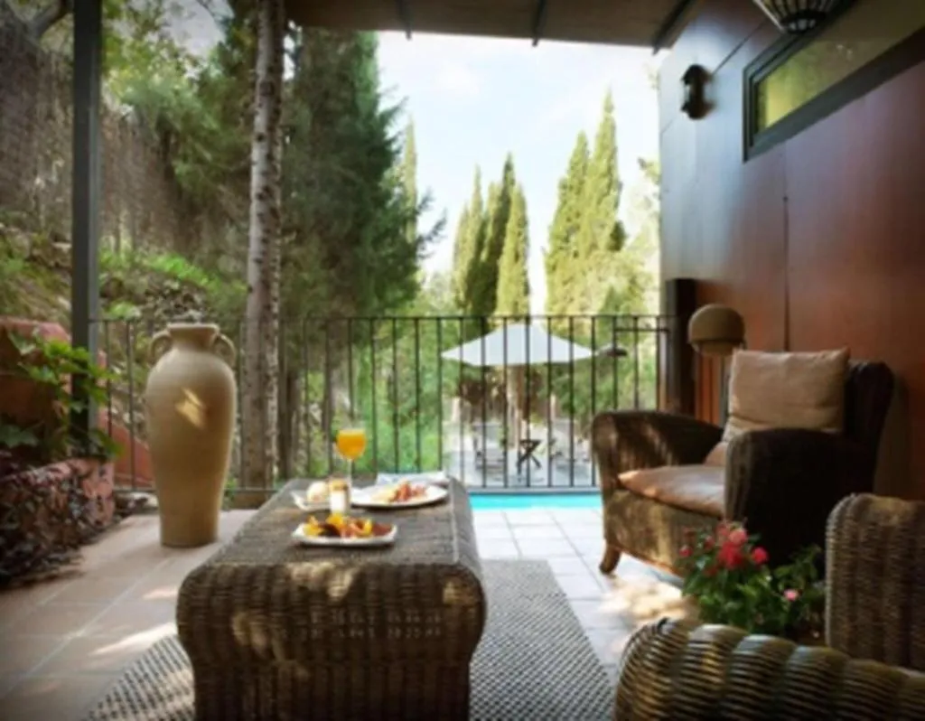 Terrace, Mont-Sant, Valencia