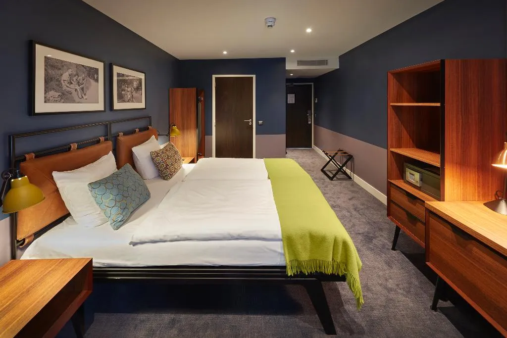 Double or Twin STANDARD Room, Hotel Lion d'Or, Amsterdam