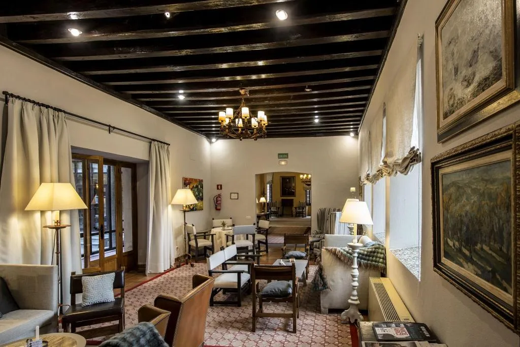 Lobby, Parador de Avila, Madrid
