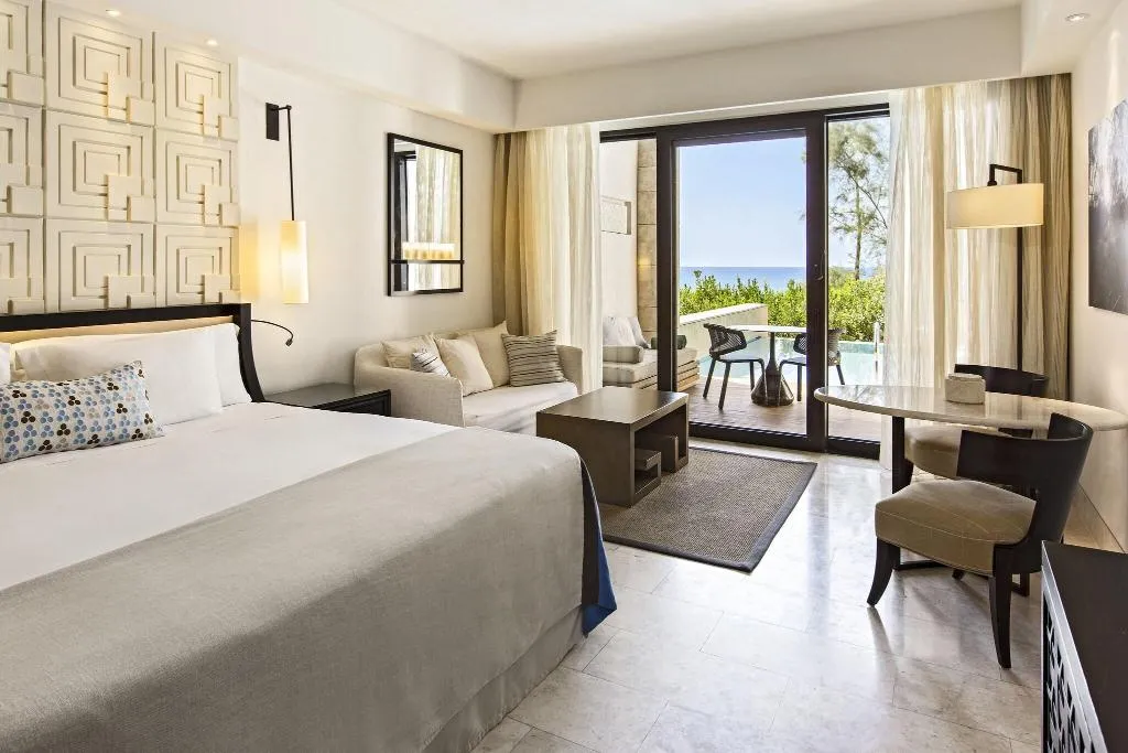 Room, The Romanos, A Luxury Collection Resort, Kalamata