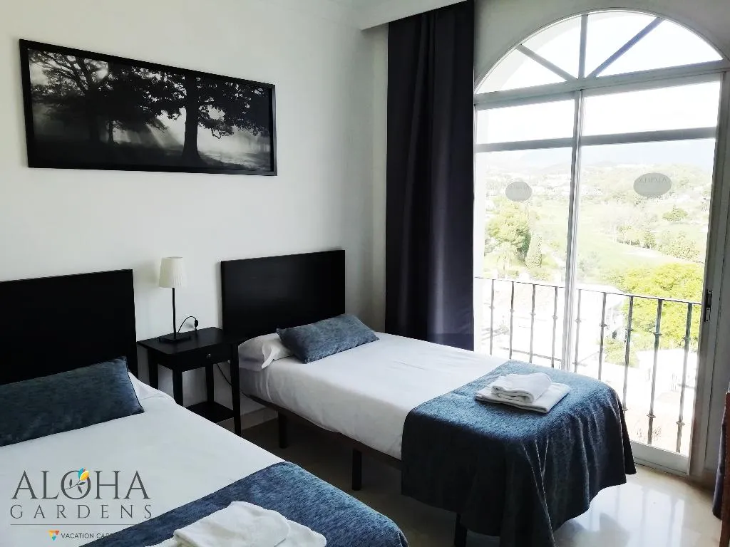 APARTMENT THREE BEDROOMS Room, Aloha Gardens, Costa Del Sol