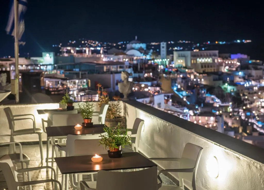 General view, Kastro Suites, Santorini