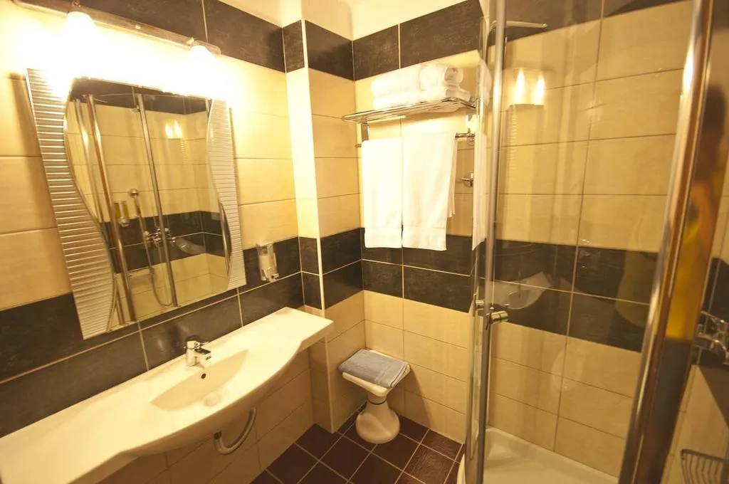 DOUBLE STANDARD Room, Sun Beach Hotel, Thessaloniki