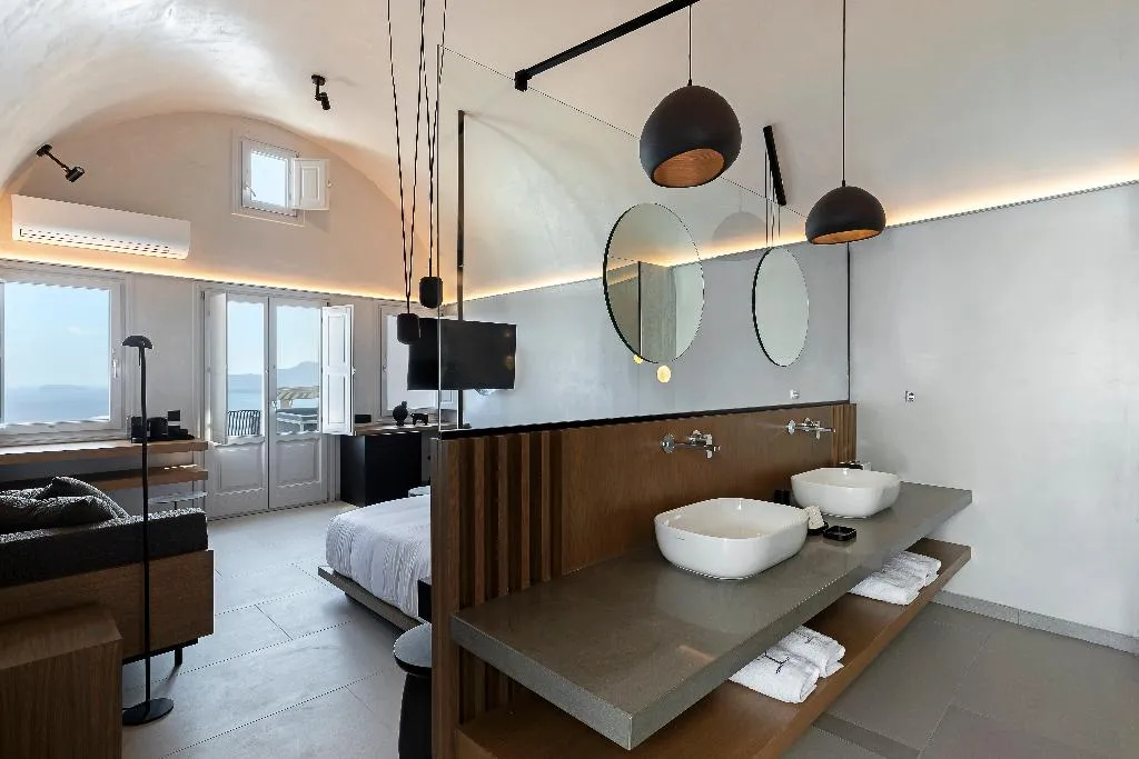 SUITE DELUXE SEA VIEW Room, Hom Santorini, Santorini