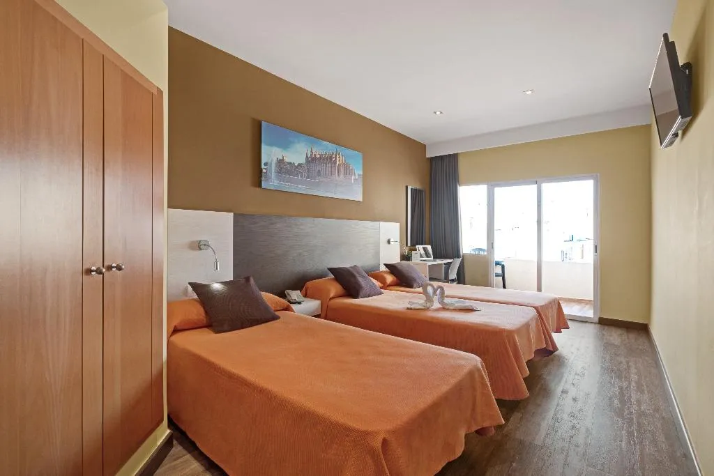 TRIPLE STANDARD Room, Abelux, Majorca