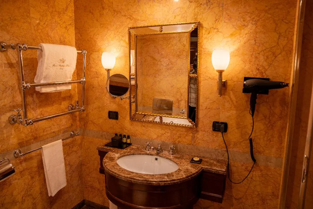 DOUBLE BUSINESS Room, River Chateau, Rome