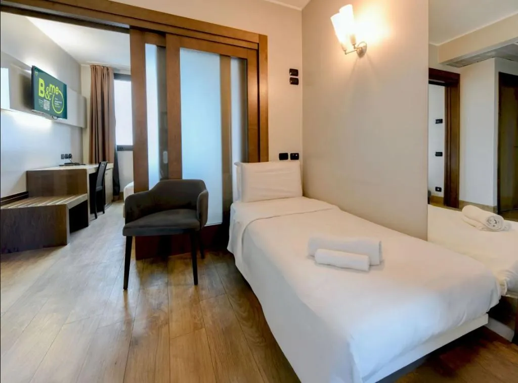 TRIPLE SUPERIOR Room, B&B Hotel Padova, Venice