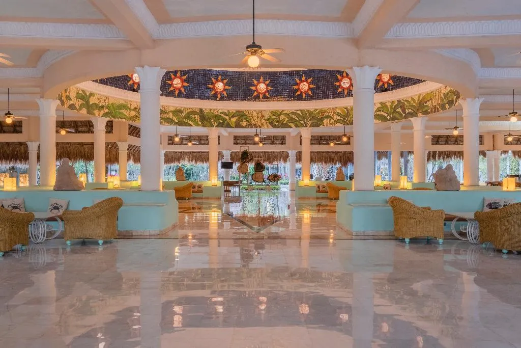 Terrace, Iberostar Waves Paraiso del Mar All Inclusive, Cancun Area