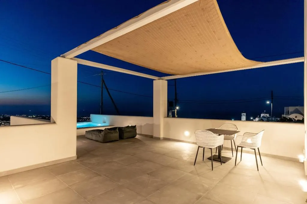 Room, Serapias Suites, Santorini