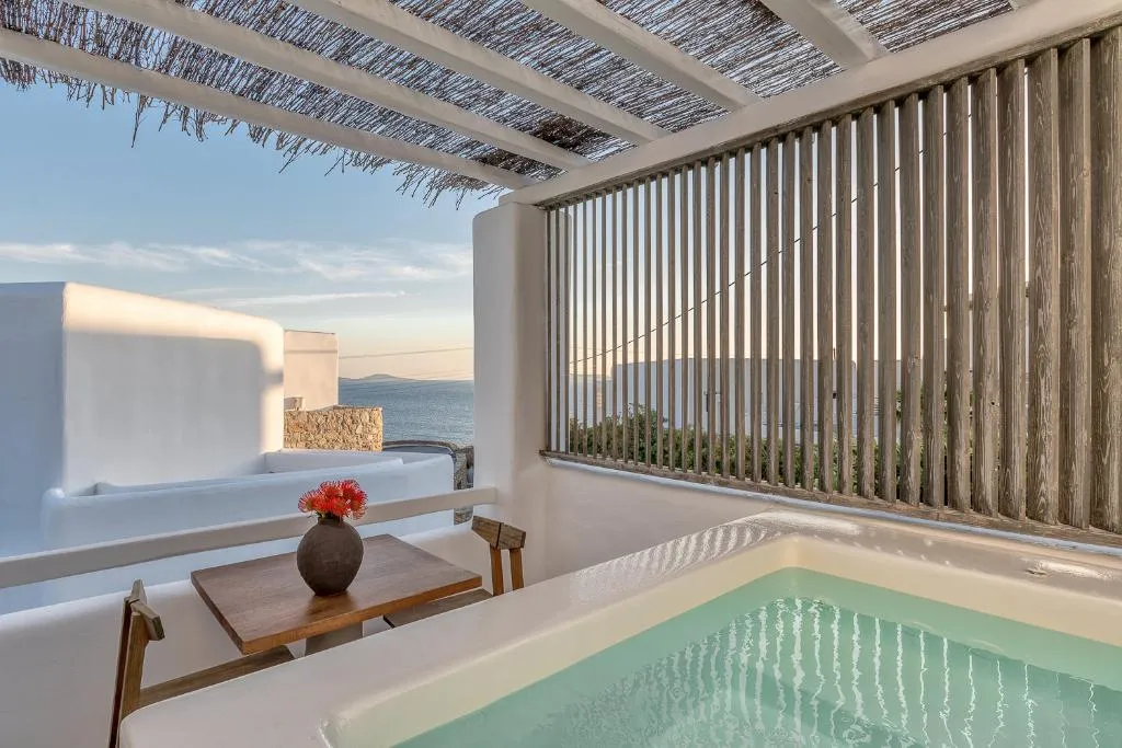 JUNIOR SUITE WITH JACUZZI Room, Rocabella Mykonos Hotel, Mykonos