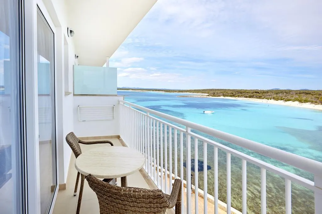 Double or Twin SEA VIEW Room, Universal Hotel Marques, Majorca