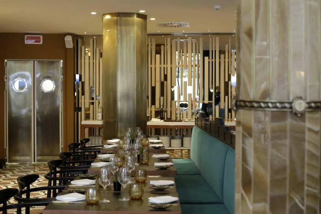 Restaurant, Pestana Porto - A Brasileira Premium City Center, Porto