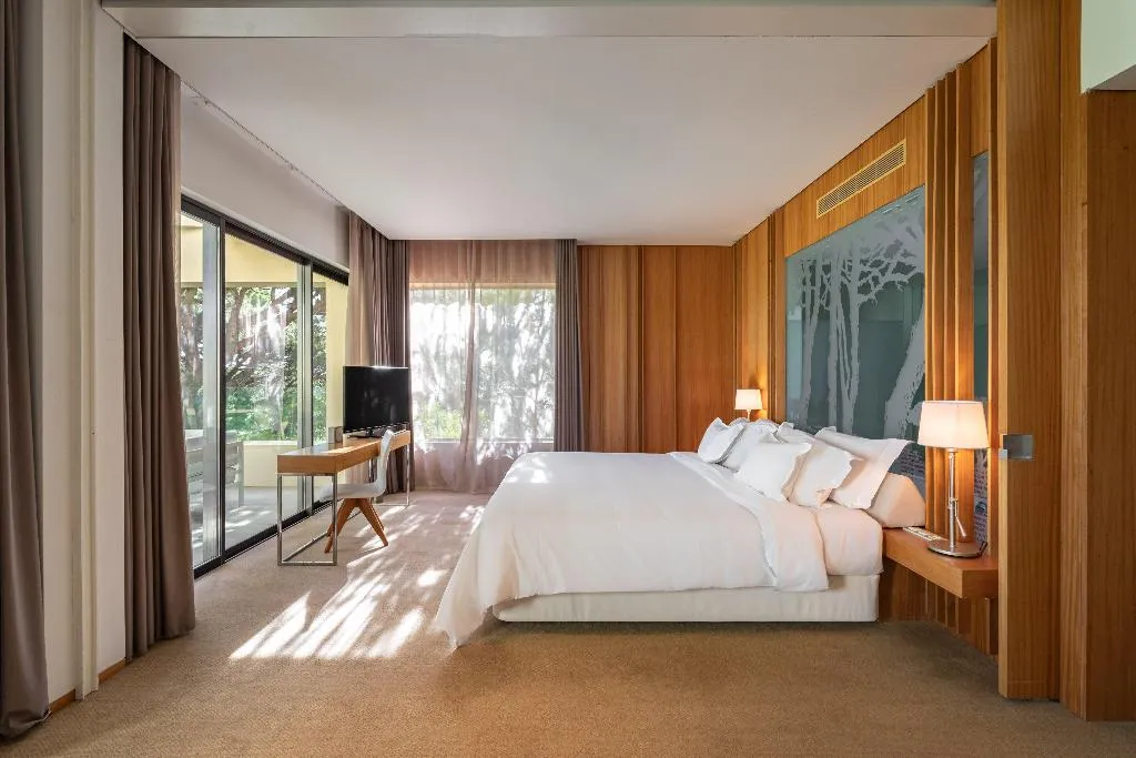 SUITE KING SIZE BED Room, Onyria Marinha Cascais, Vignette Collection, Lisbon