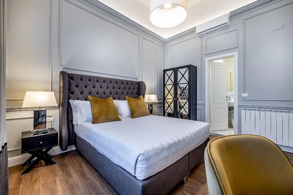 DOUBLE SUPERIOR Room, Hotel Ungherese Small Luxury Hotel, Florence