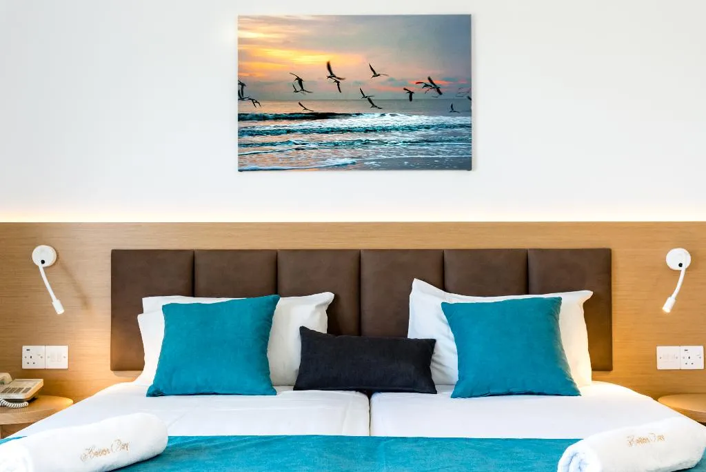 APARTMENT SIDE SEA VIEW ONE BEDROOM Room, Helios Bay Hotel Apts & Villas, Cyprus
