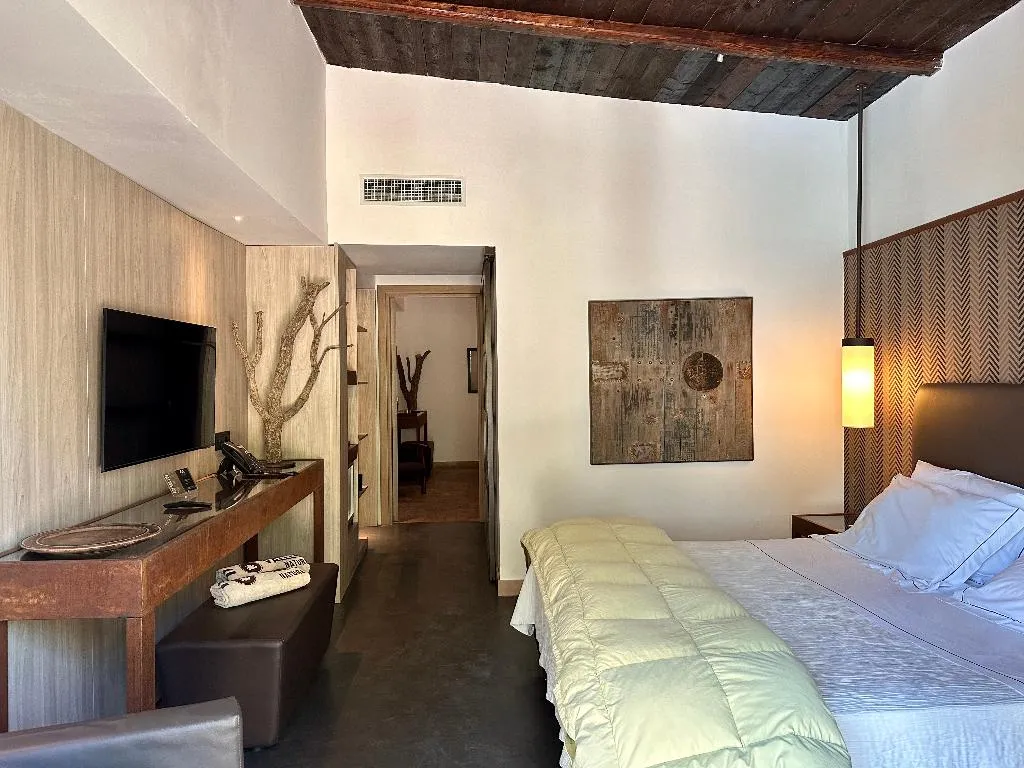 SUITE WITH PRIVATE POOL Room, Vallegrande Nature Resort by Geocharme, Palermo