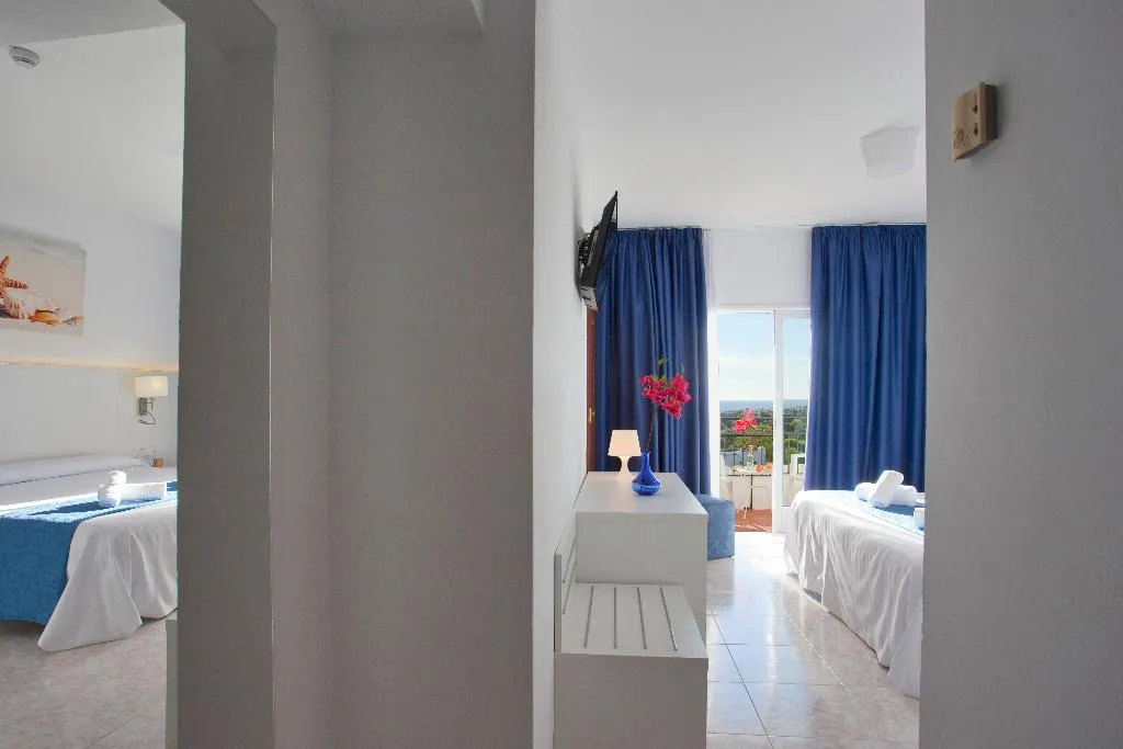 Double or Twin WITH BALCONY Room, Hotel Cala Murada, Majorca