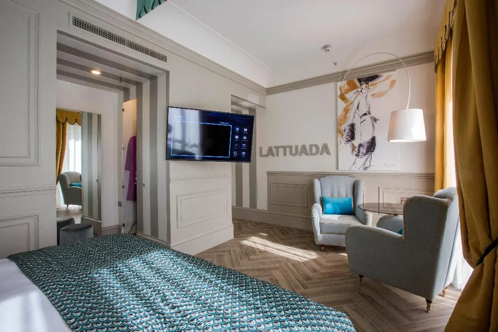 DOUBLE PREMIUM QUEEN BED Room, Hotel Indigo Milan - Corso Monforte, Milan