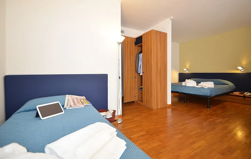 TRIPLE STANDARD Room, Mistral 2 Hotel, Cagliari