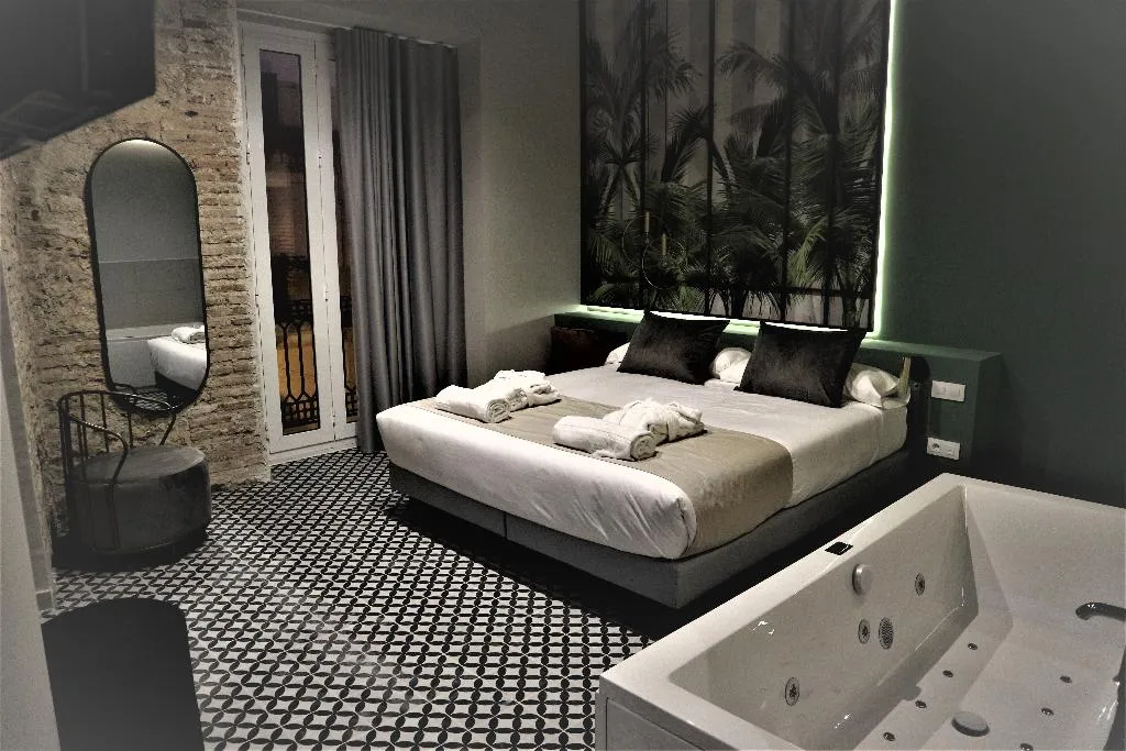 Double or Twin DELUXE Room, You&Co. Quart Boutique, Valencia