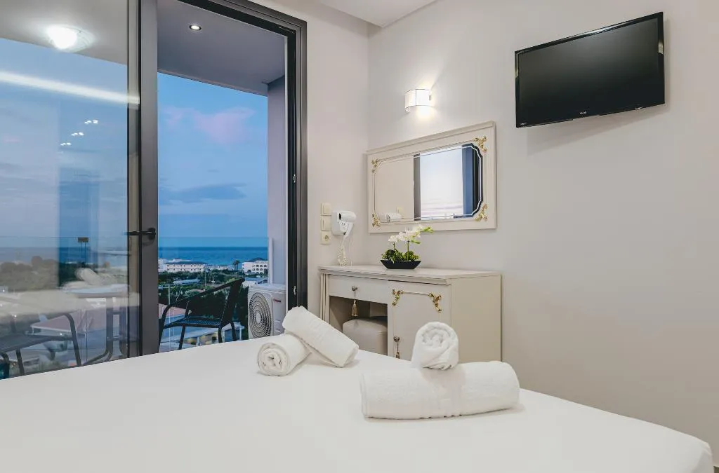 DOUBLE WITH BALCONY Room, Christina Apartments, Zante