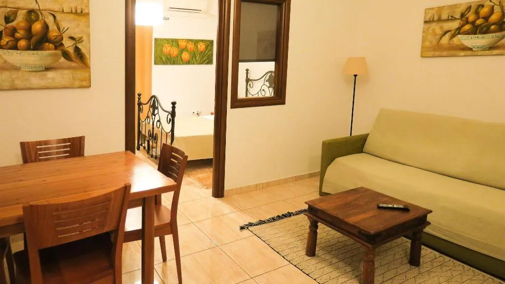 Room, Kallisti Apartments, Skiathos