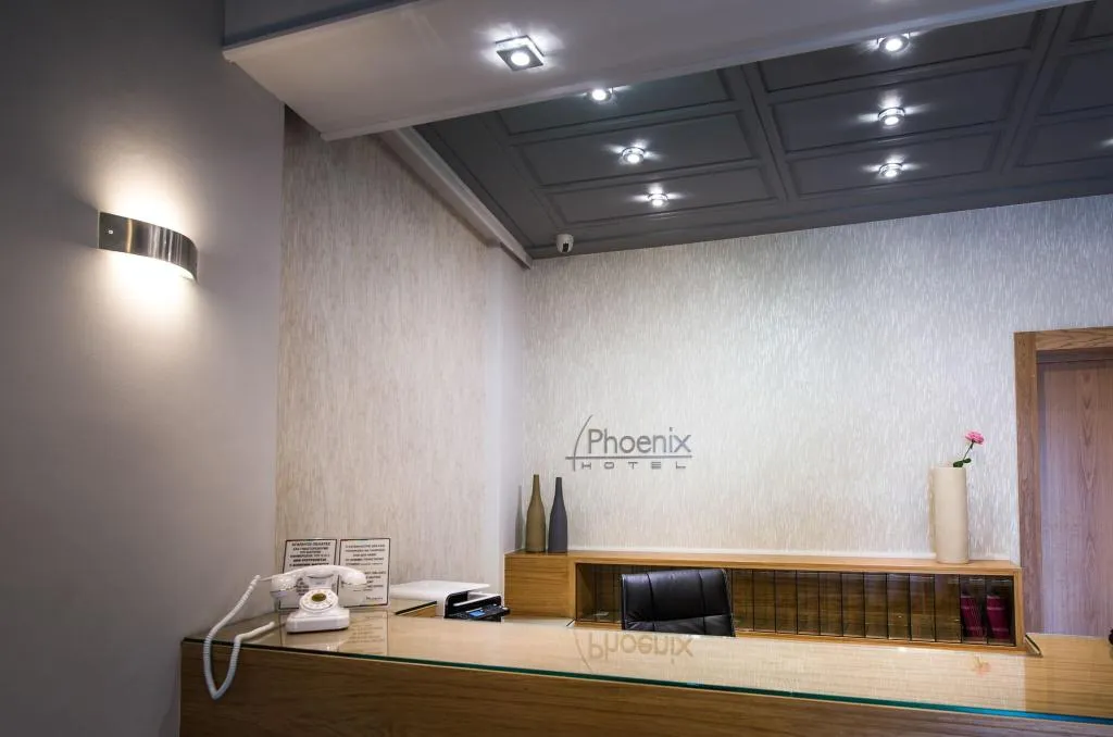Lobby, Phoenix, Zante