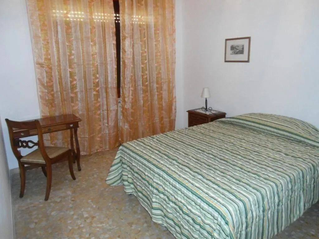 Room, Guesthouse Sayuri, Florence