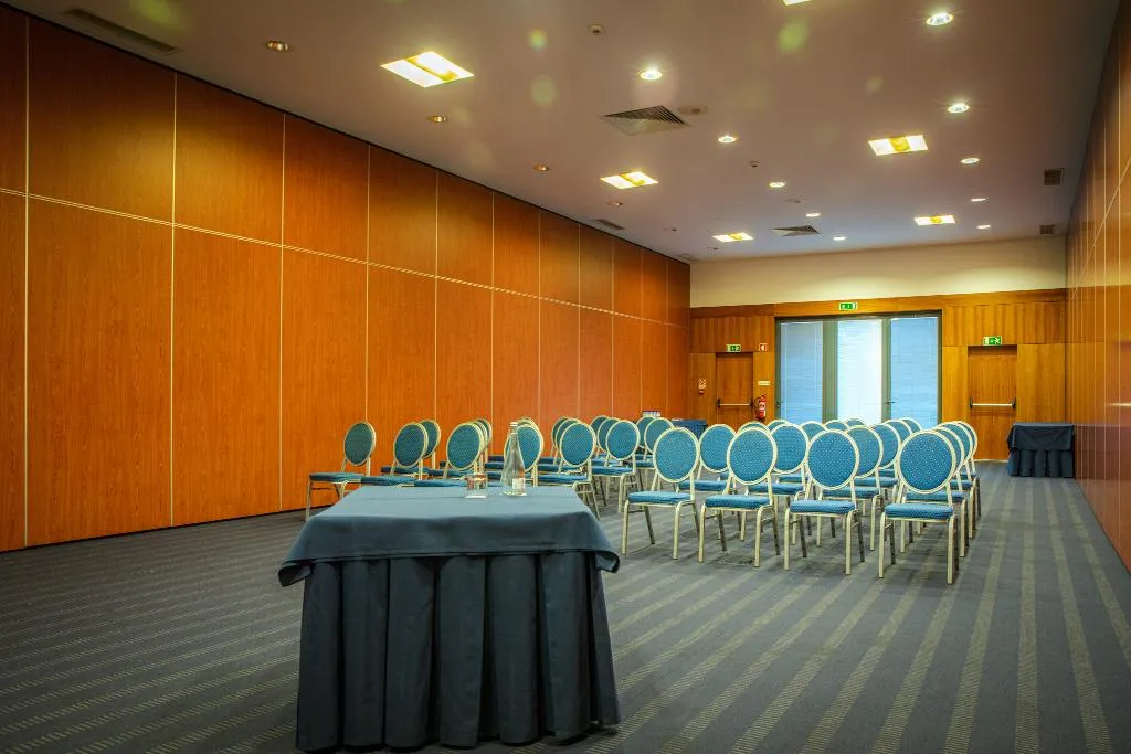 Conferences, VIP Executive Santa Iria Hotel, Lisbon